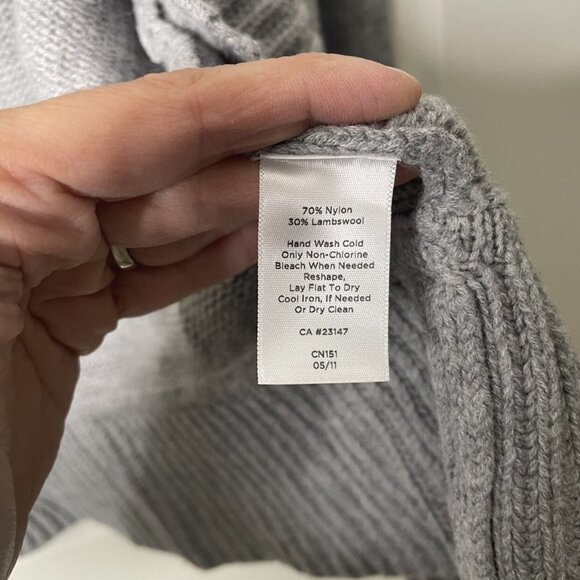 Women’s Talbots Gray Open Cardigan Sweater Size Small - Picture 5 of 6